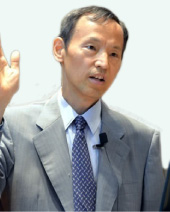 講師画像